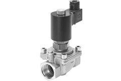 "Промислова арматура з пневматичним та механічним приводом та середовищні клапани
Технологічні клапани Festo регулюють і контролюють рідини і гази і використовуються в автоматизації технологічних процесів і фабрики в багатьох програмах; для наповнення та дозування, охолодження, підігріву/підігріву, змащування, розподілу пари; в парових котлах, стерилізаторах і автоклавах, машинах для обробки текстилю, системах для розливу, промислових мийних машинах і промислових парових пресах. Підходить для в'язких середовищ, ( забруднених і агресивних) рідин (кислот), пари та різних газів і вакууму. Festo також пропонує середовищні клапани для LifeTech Automation, які підходять для контролю найменшої кількості рідини в лабораторному обладнанні та медичних пристроях.

Технологічні та середовищні клапани з пневматичним та механічним приводом
Festo пропонує широкий асортимент промислової арматури з механічним і пневматичним приводом та середовищних клапанів, які в основному використовуються в переробній промисловості для регулювання та контролю процесів."